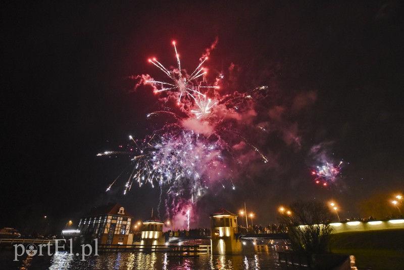 Tak Elbląg przywitał nowy 2018 rok! zdjęcie nr 166994