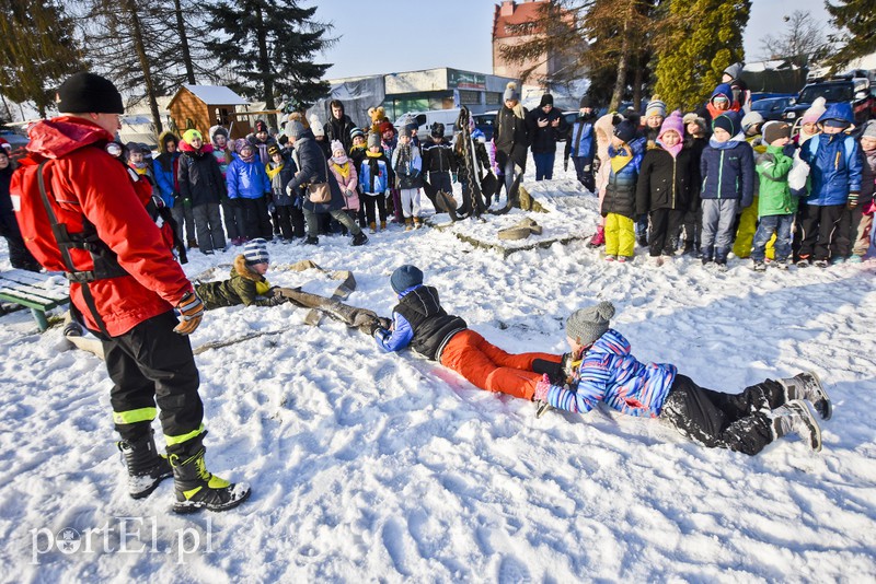 Co zrobić, gdy pod kimś załamie się lód? zdjęcie nr 168891