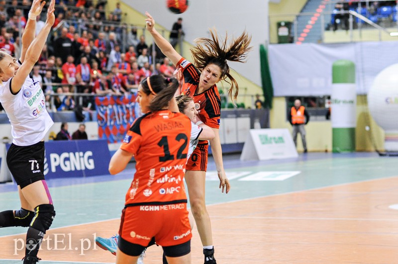 Twardy mecz i wygrana Zagłębia zdjęcie nr 169328