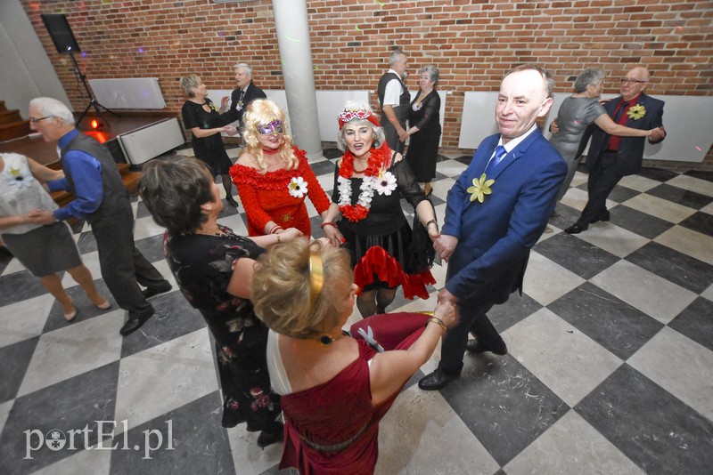 Tak się bawią starsi studenci zdjęcie nr 169744