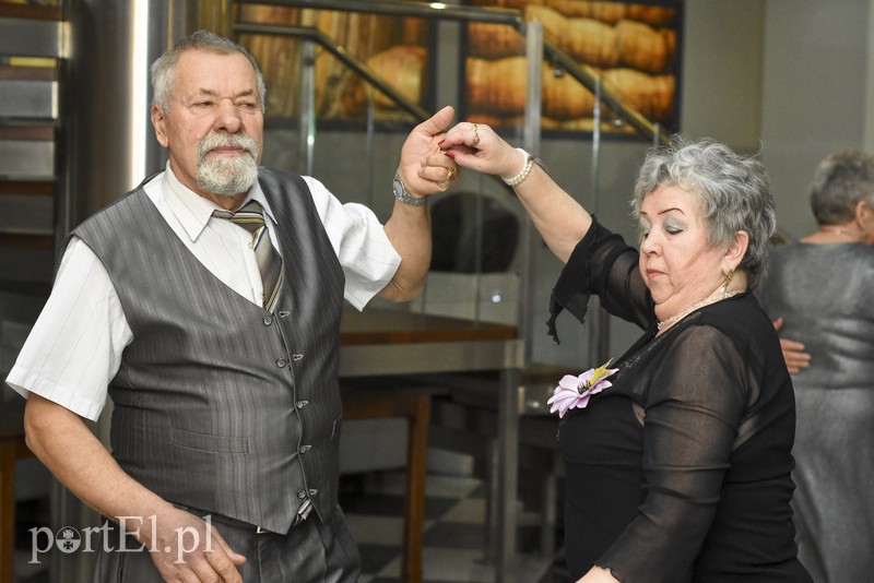 Tak się bawią starsi studenci zdjęcie nr 169737