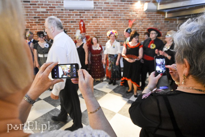 Tak się bawią starsi studenci zdjęcie nr 169761