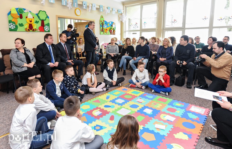 Małe roboty uczą kosmicznie zdjęcie nr 169849