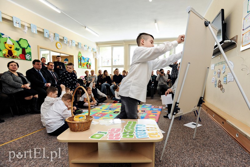 Małe roboty uczą kosmicznie zdjęcie nr 169855