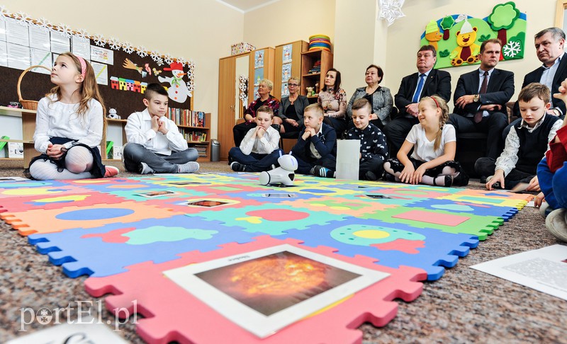 Małe roboty uczą kosmicznie zdjęcie nr 169859