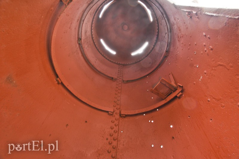 Co się dzieje przed klubem wojskowym przy ul. Królewieckiej? zdjęcie nr 169971