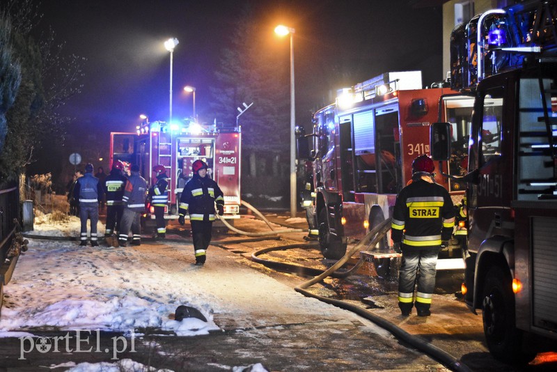 Pożar domku jednorodzinnego przy ul. Niborskiej zdjęcie nr 169994