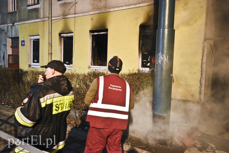 Pożar na Browarnej. Spłonęło mieszkanie zdjęcie nr 171077