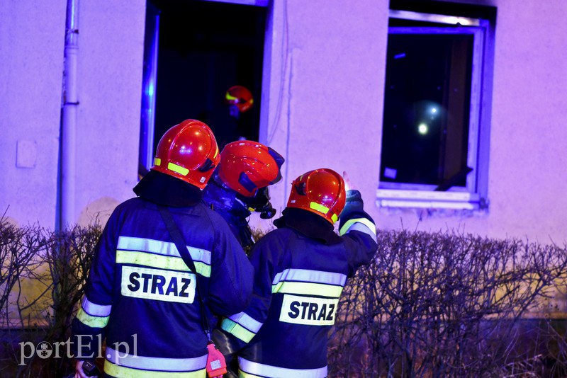 Pożar na Browarnej. Spłonęło mieszkanie zdjęcie nr 171084