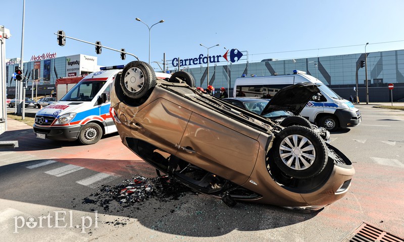Elbląg Dachowanie na płk. Dąbka