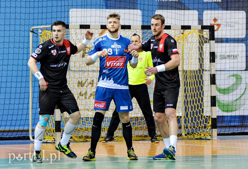 Nafciarze gromią Meblarzy zdjęcie nr 171640