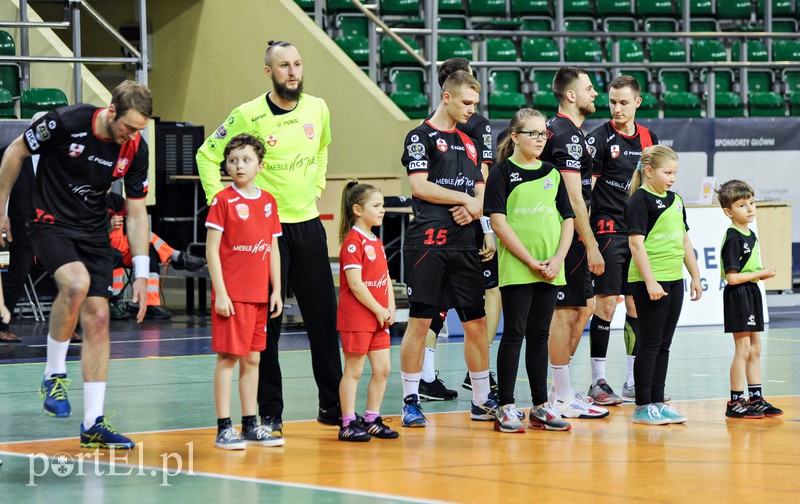 Elbląg Nafciarze gromią Meblarzy