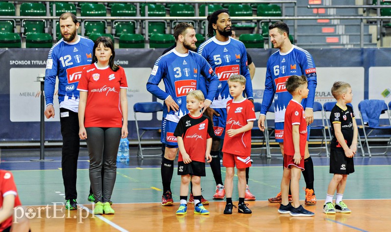 Nafciarze gromią Meblarzy zdjęcie nr 171638