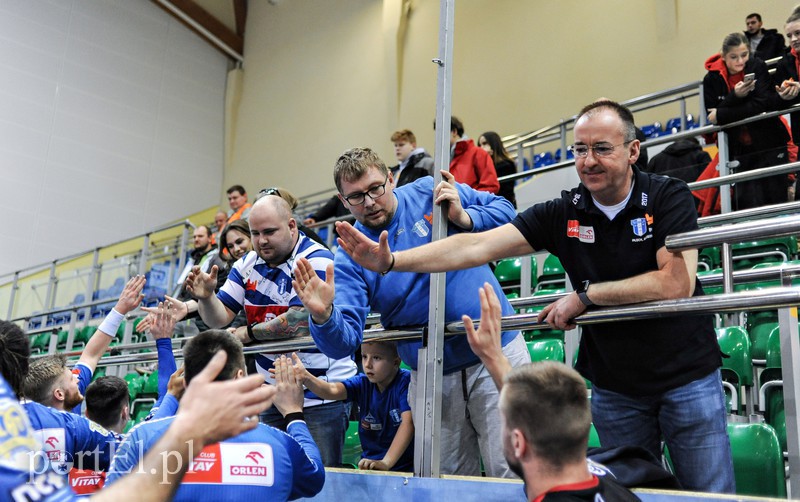 Nafciarze gromią Meblarzy zdjęcie nr 171662