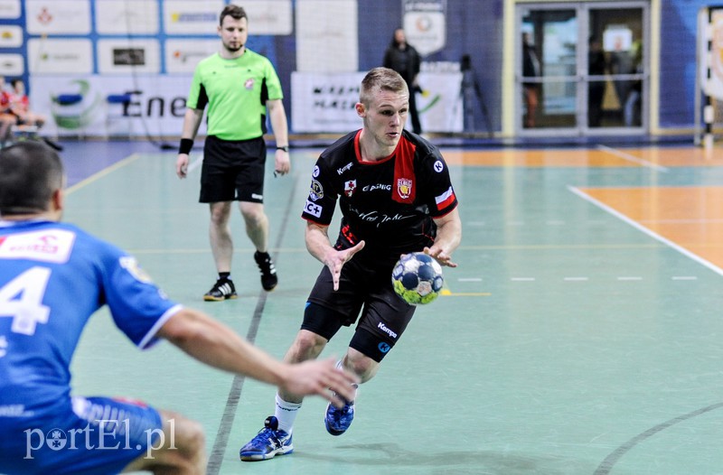 Nafciarze gromią Meblarzy zdjęcie nr 171661