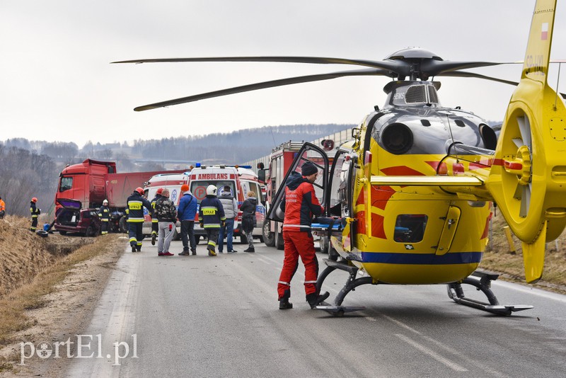 Wypadek na starej "siódemce". Pięć osób rannych zdjęcie nr 171840