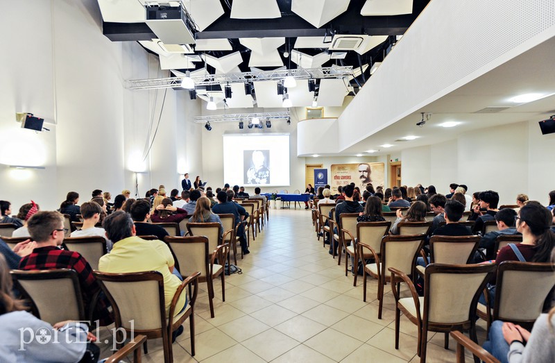 Błękitna historia o generale zdjęcie nr 172684