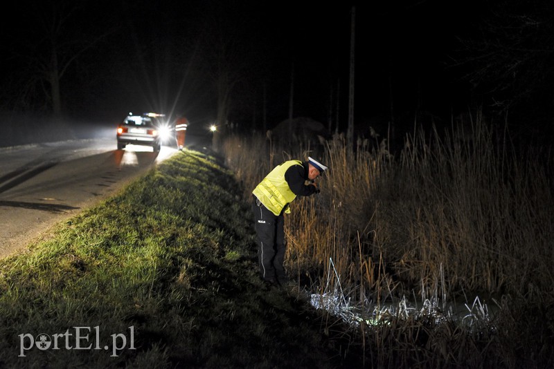 Potrącenie w Żurawcu, kobieta trafiła do szpitala zdjęcie nr 172903