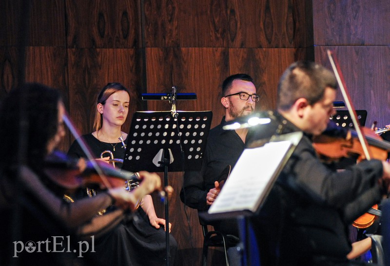 Musiał polegać na swojej wyobraźni zdjęcie nr 173190