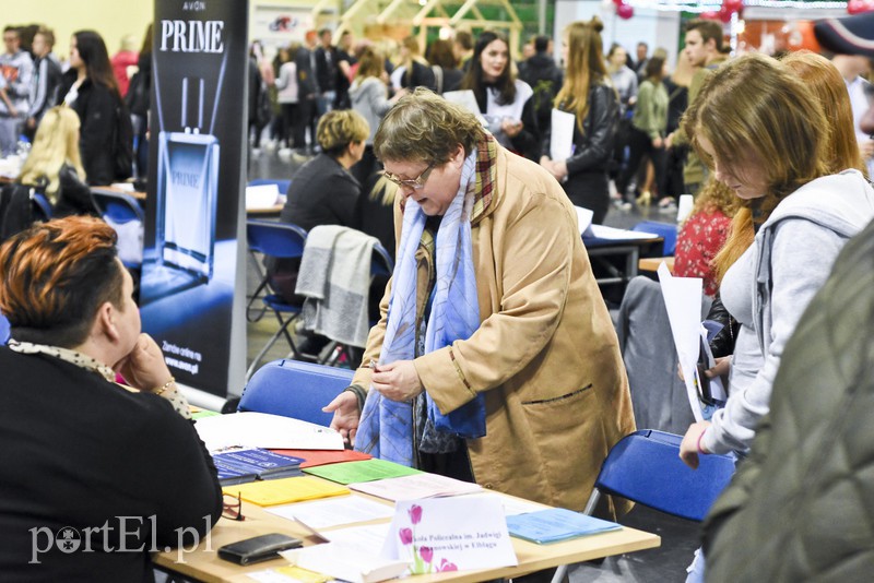 Pracodawcy kuszą, pracownicy wybierają zdjęcie nr 173932