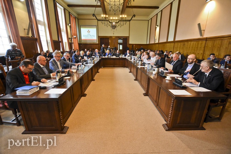 Elbląg Dziś sesja Rady Miejskiej. Zobacz na żywo!