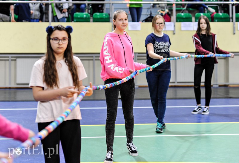 Kilometry nakrętek od uczniów zdjęcie nr 174144