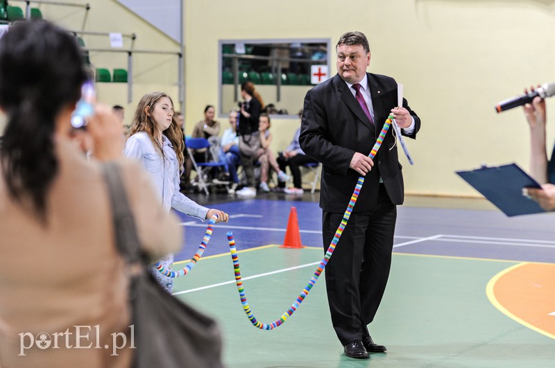 Kilometry nakrętek od uczniów zdjęcie nr 174151