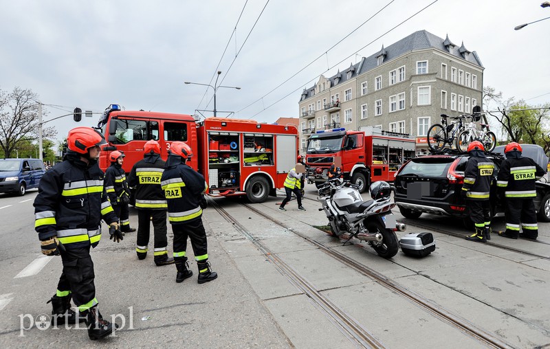 Motocykl zderzył się z volvo zdjęcie nr 174216
