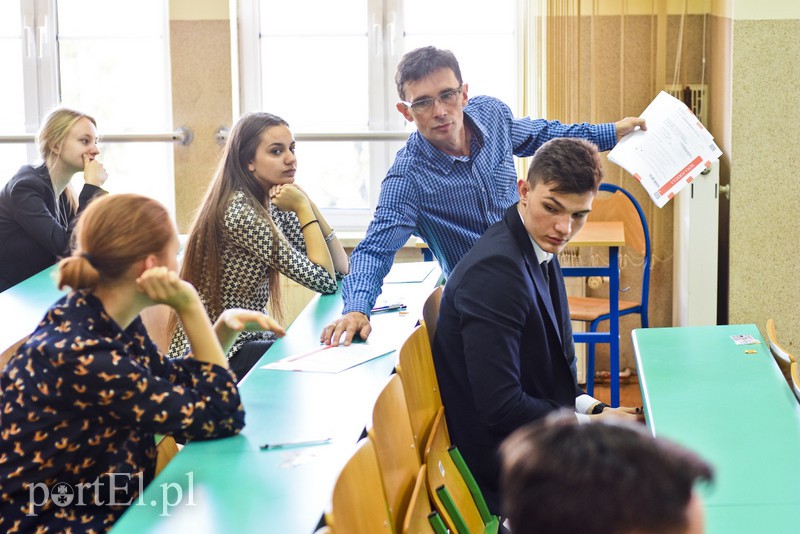 Matura III LO: Łatwy ten angielski zdjęcie nr 174683