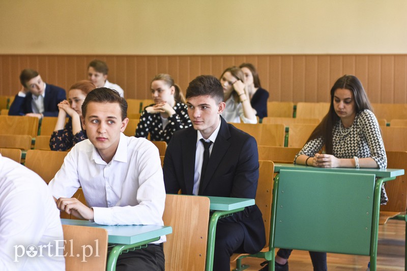 Matura III LO: Łatwy ten angielski zdjęcie nr 174679