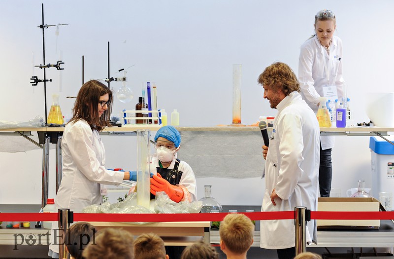 Dużo krzyku, błysków i grzmotów zdjęcie nr 174937