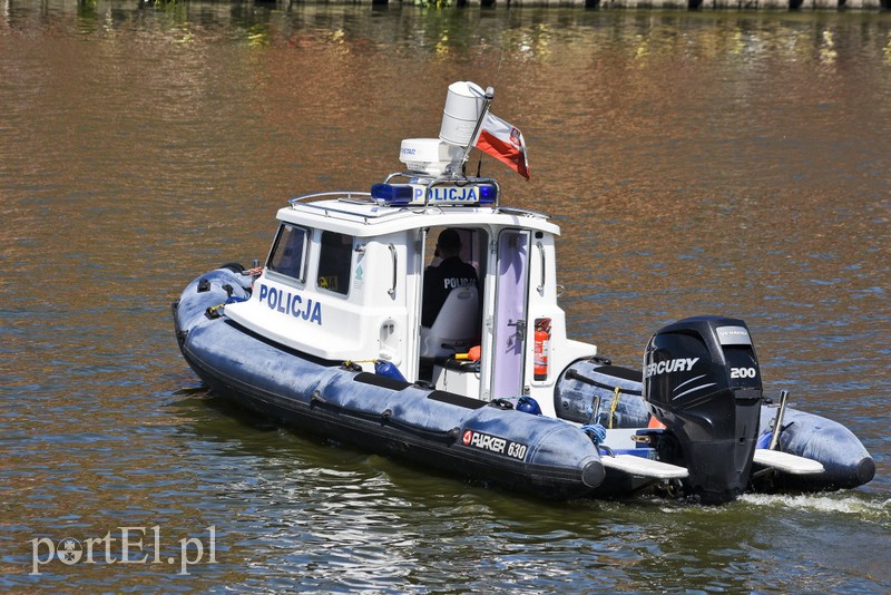 Tutaj kąpać się nie wolno zdjęcie nr 177151