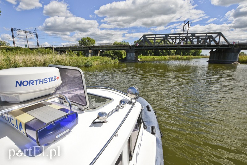 Tutaj kąpać się nie wolno zdjęcie nr 177140