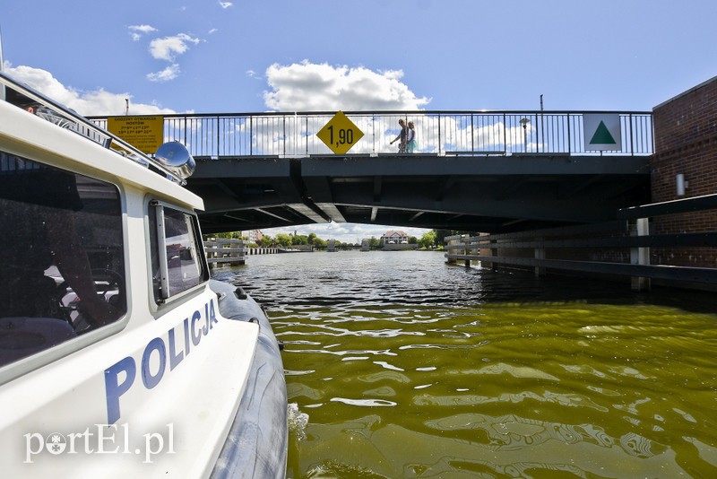 Tutaj kąpać się nie wolno zdjęcie nr 177134
