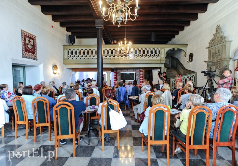 Dzieci rewolucji mają głos zdjęcie nr 177339