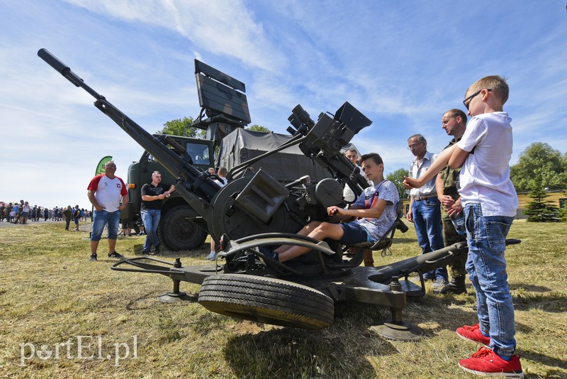 Ci, którym na widok samolotów serce bije szybciej byli dziś w "siódmym niebie" zdjęcie nr 177546