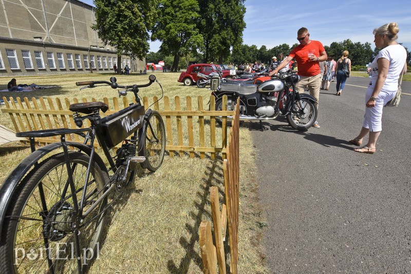 Ci, którym na widok samolotów serce bije szybciej byli dziś w "siódmym niebie" zdjęcie nr 177551