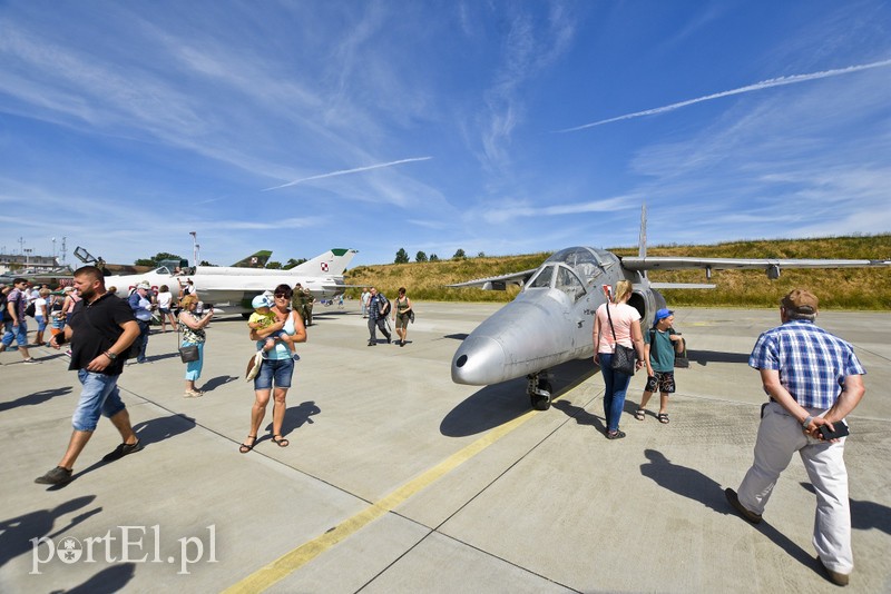 Ci, którym na widok samolotów serce bije szybciej byli dziś w "siódmym niebie" zdjęcie nr 177496