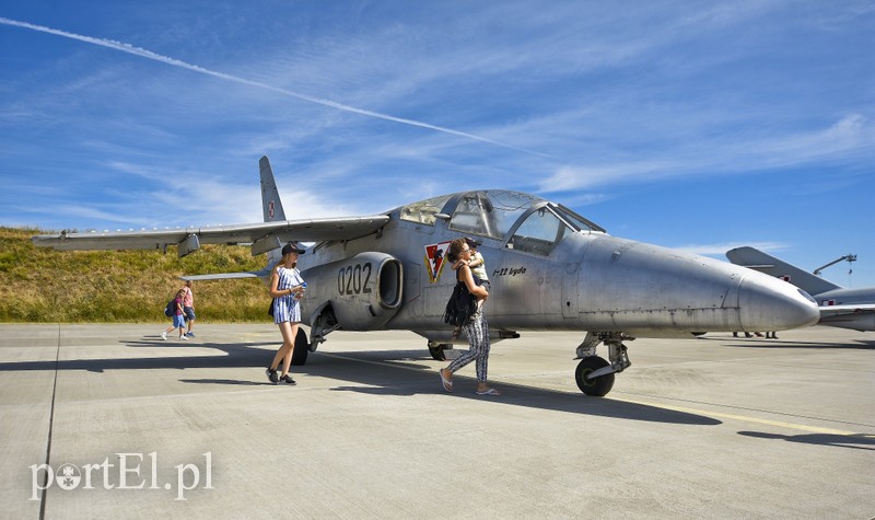 Ci, którym na widok samolotów serce bije szybciej byli dziś w "siódmym niebie" zdjęcie nr 177493