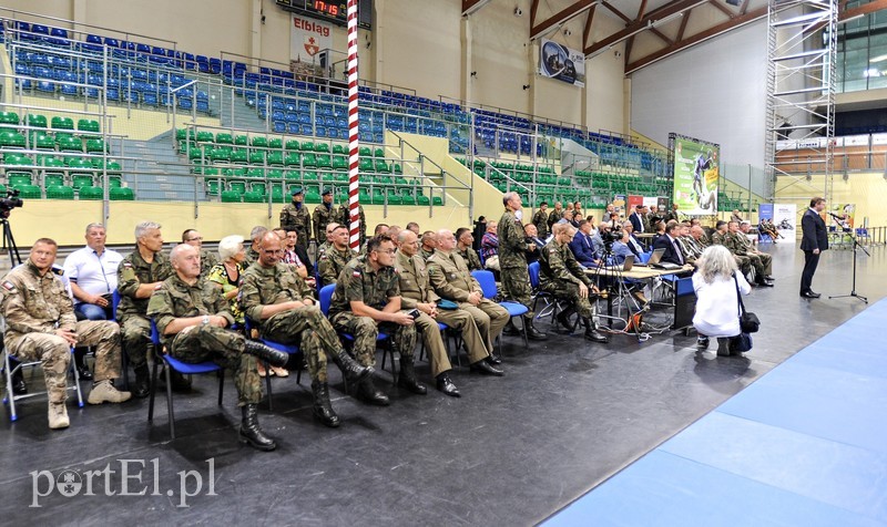 Żołnierze na tatami zdjęcie nr 177647