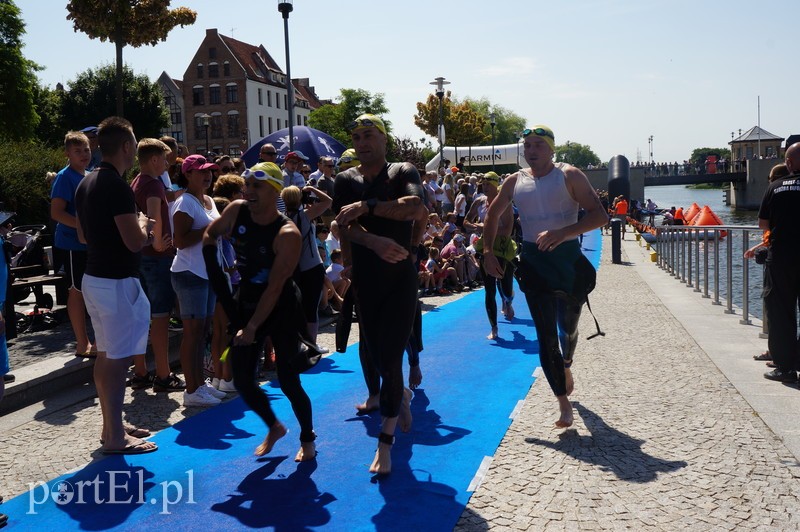 Elbląg był dzisiaj stolicą triathlonu zdjęcie nr 178048