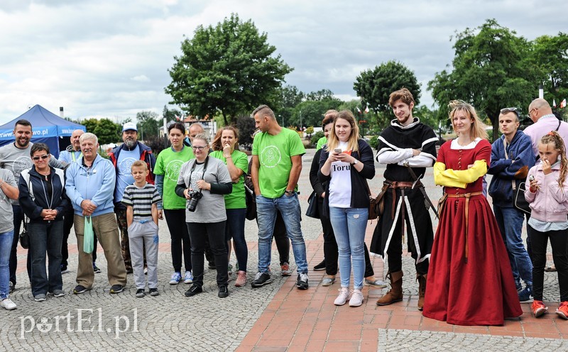 Przez Kopernika chwycili za miecze zdjęcie nr 178748