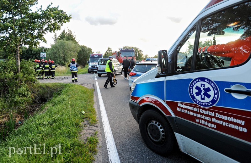  Wypadek z udziałem motocyklisty na drodze 509 zdjęcie nr 179689