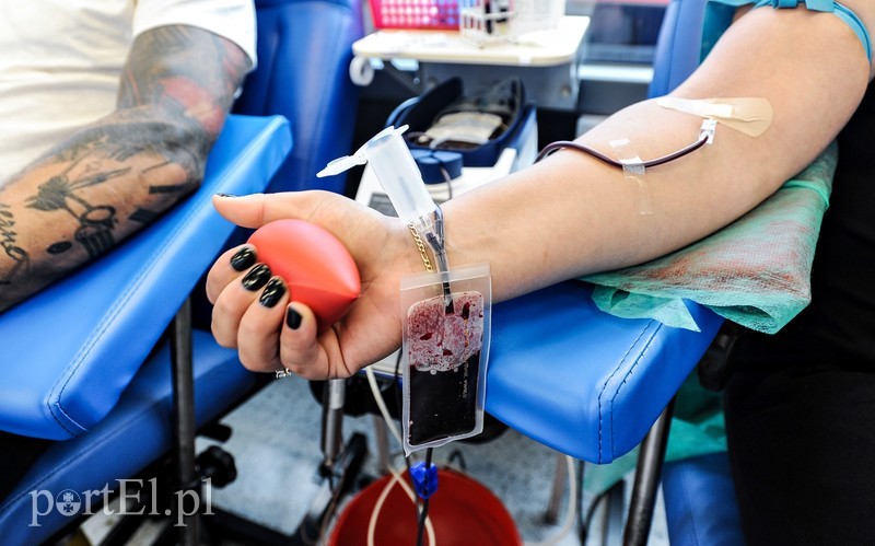  PortEl testuje: Utoczyliśmy sobie krwi zdjęcie nr 180474