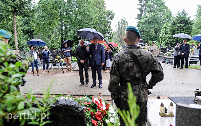 Elbląg pamięta o swoim generale zdjęcie nr 180666