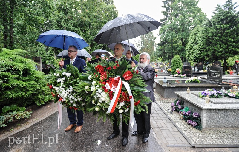 Elbląg pamięta o swoim generale zdjęcie nr 180664
