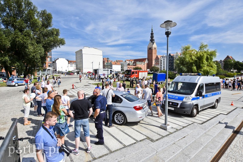 Mundurowi na luzie zdjęcie nr 181155