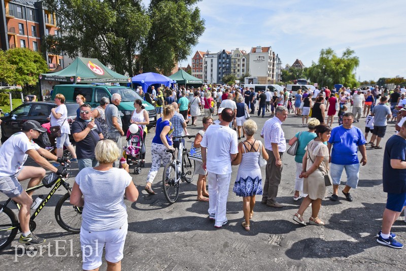 Mundurowi na luzie zdjęcie nr 181135