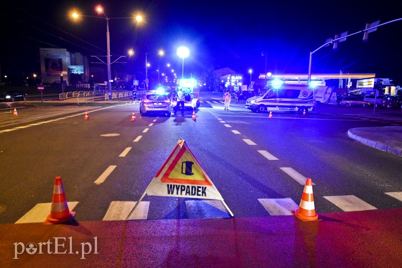 Zderzenie toyoty z alfą romeo na ul. płk. Dąbka zdjęcie nr 181219