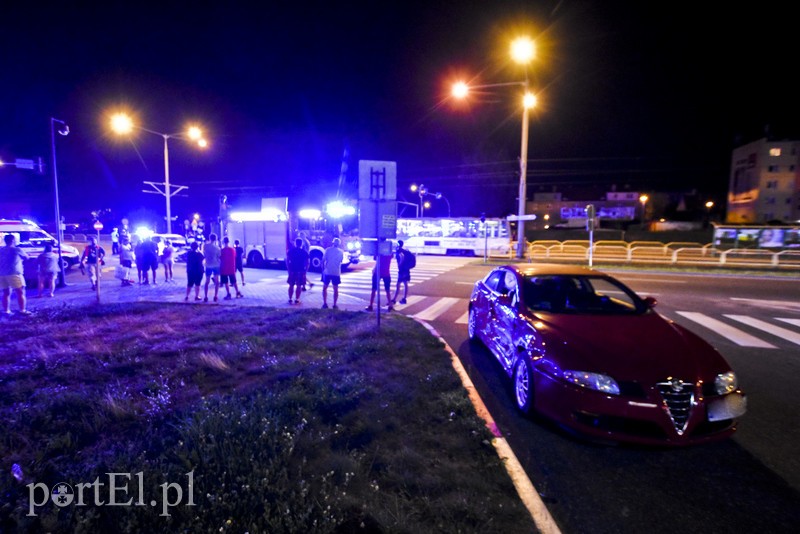 Zderzenie toyoty z alfą romeo na ul. płk. Dąbka zdjęcie nr 181215